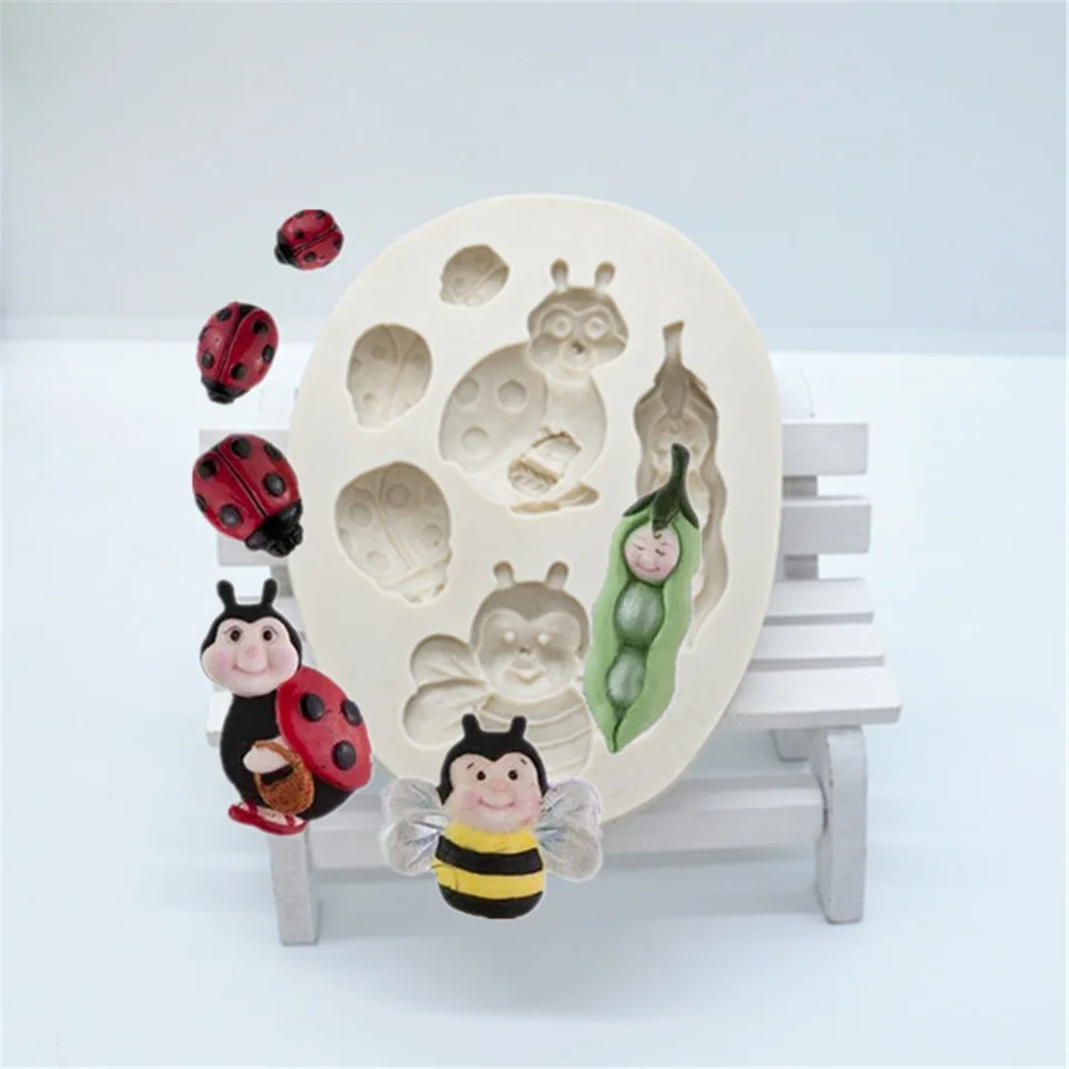 Peapod Baby & Ladybirds Silicone Mold