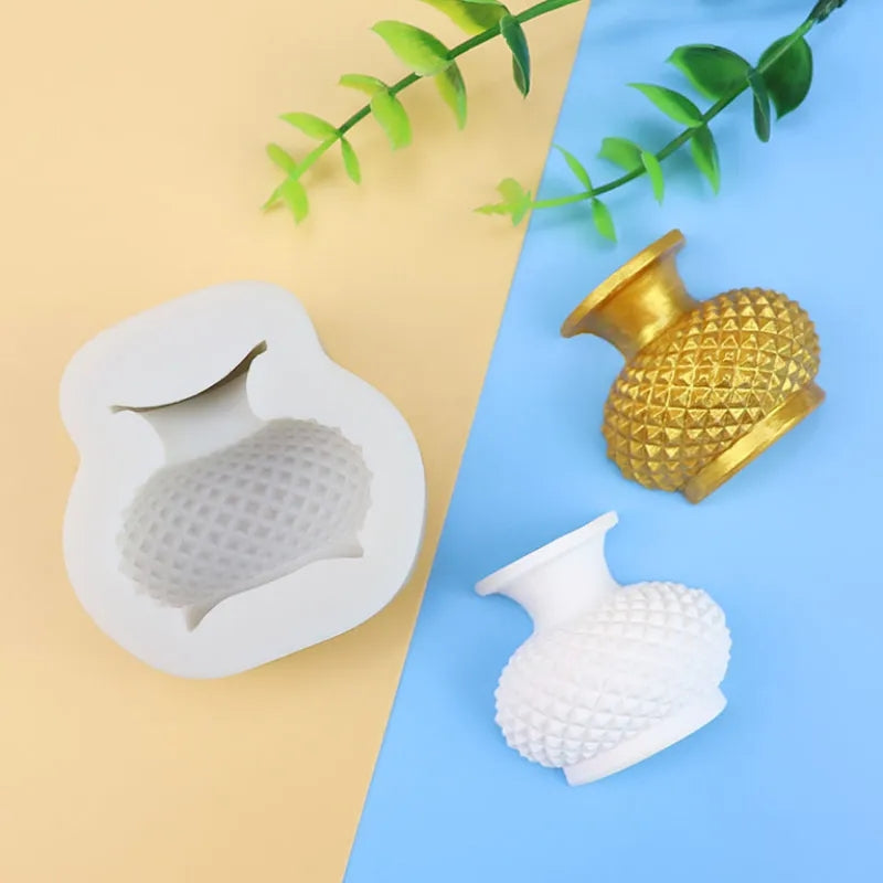 Chubby Flower Vase - Silicone Mold