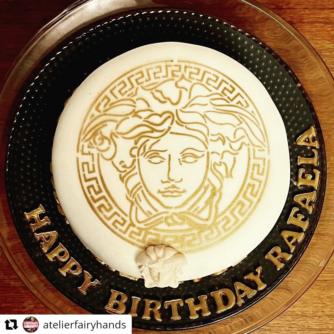 Medusa Cake