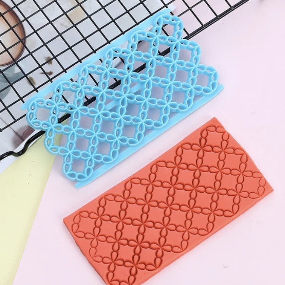 Flower Chain Embosser Stamp