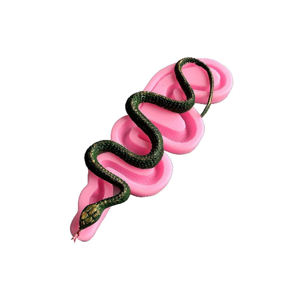 The baking 2025 mold snake