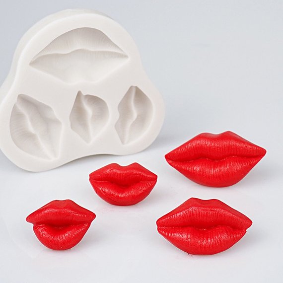 Lips Kisses Mold