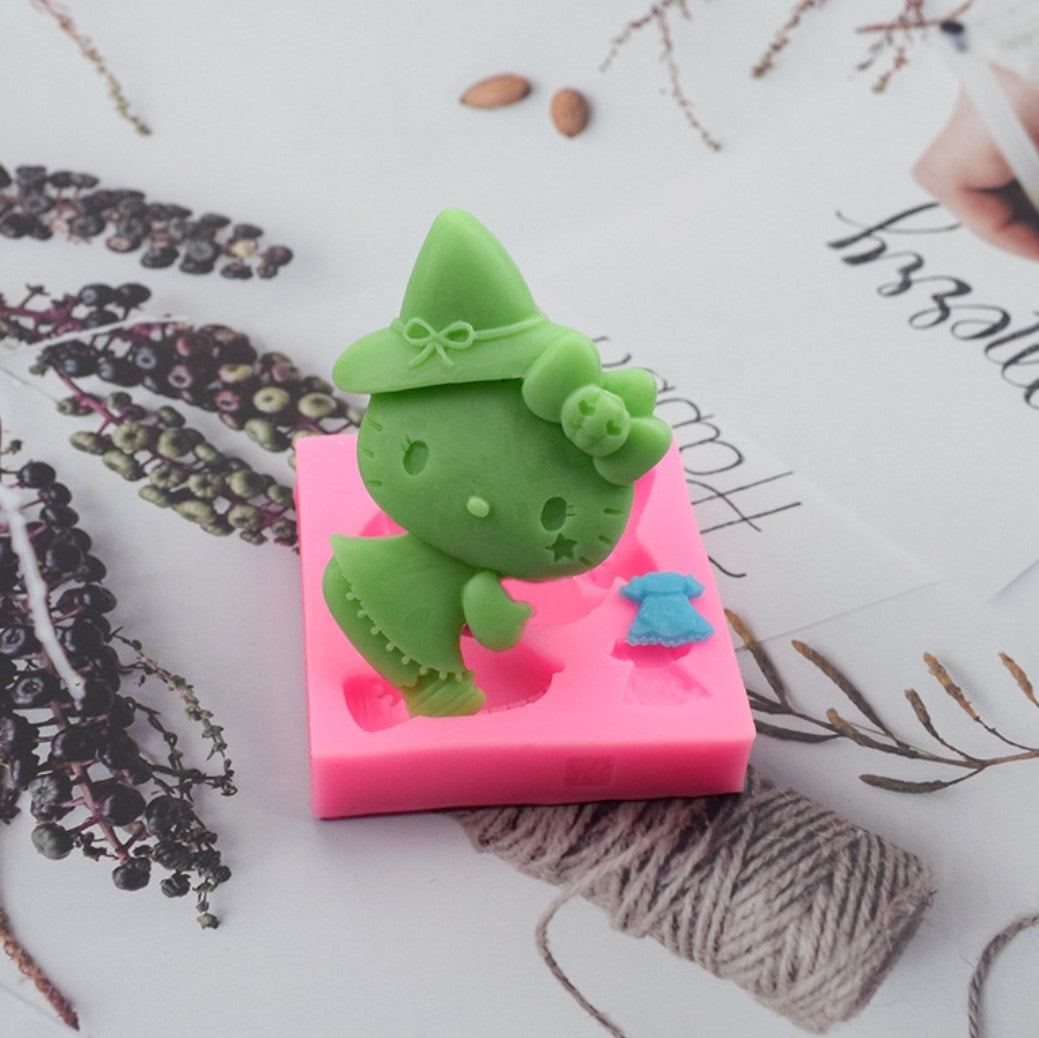 Hello Kitty With Hat Silicone Mold